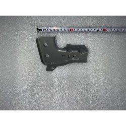 Support de montage inférieur de l'aile gauche - BYD - 13623551-00