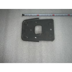 Plaque de renforcement de montage de la poutre du pare-chocs arrière - BYD - 13623405-00