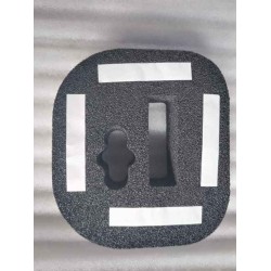 Éponge de sortie TXV - Avec trou de tuyau de pompe à chaleur - BYD - 13603878-00