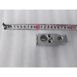 Valve d'expansion thermique - BYD - 13600677-00