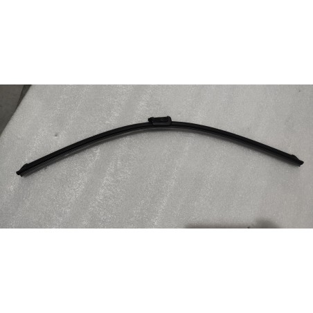 Balai droit de l'essuie-glace avant - BYD - 13592872-00