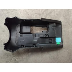 Protection inférieure de l'interrupteur multifonction - BYD - 13567817-00