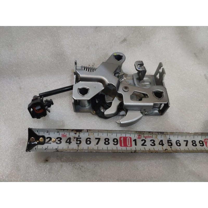 Corps de serrure du capot - BYD - 13550986-00