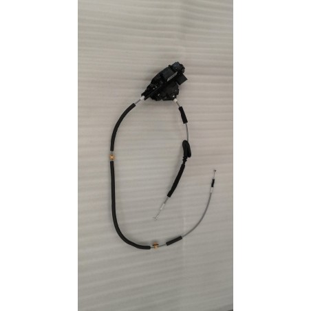 Corps de serrure de la portière avant droite - BYD - 13550957-00