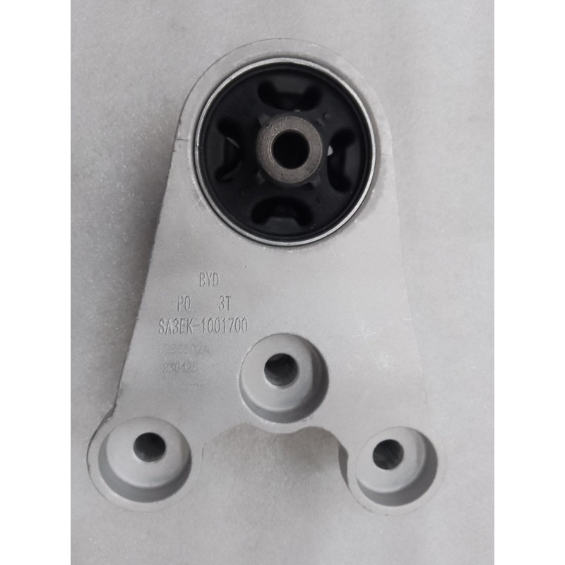 Support de montage droit du groupe motopropulseur - BYD - 13529187-00