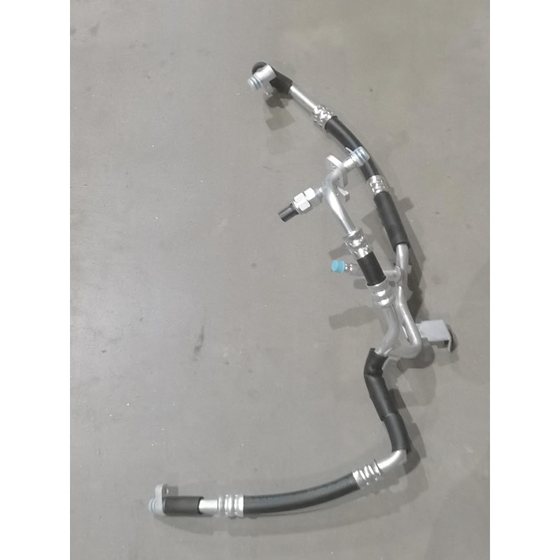 2 de tuyau d'aspiration du compresseur - BYD - 13508543-00