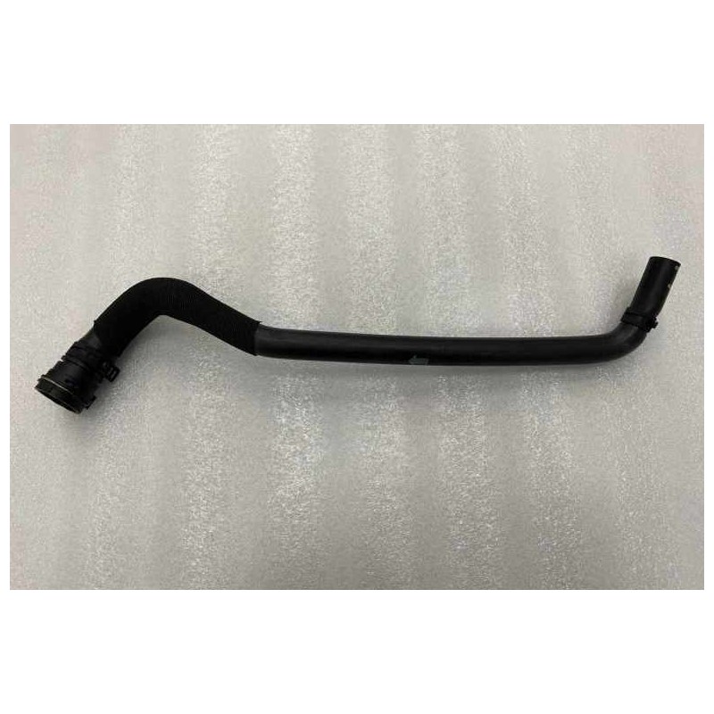 4 de tuyau de liquide de refroidissement - BYD - 13496495-00