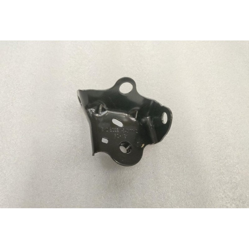 Support de montage du rétracteur de la ceinture de sécurité du pilier D gauche - BYD - 13485955-00