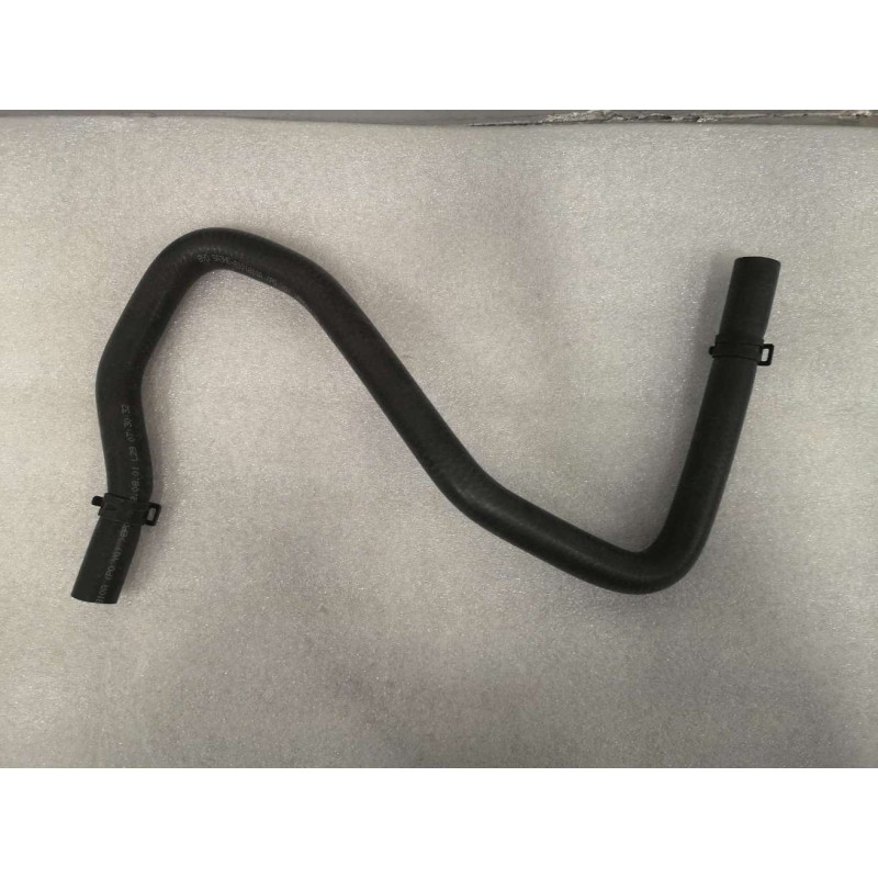 Tuyau de sortie de liquide de refroidissement du noyau du réchauffeur - BYD - 13484673-00