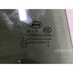 Vitre de la portière arrière droite - BYD - 13475716-00
