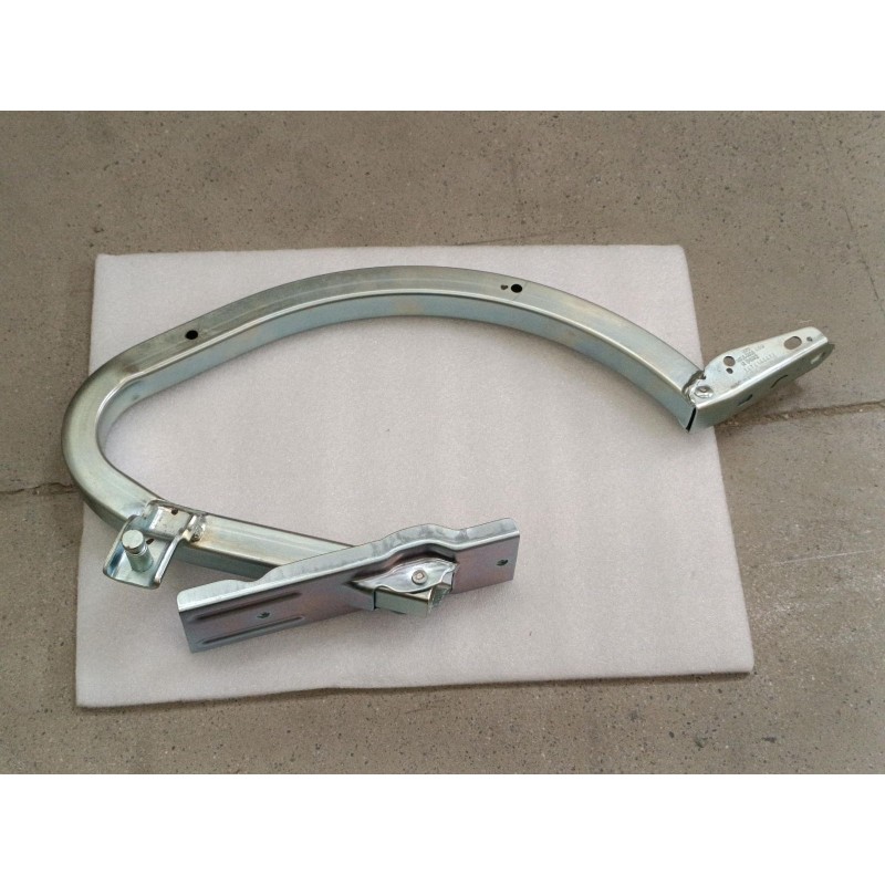 Charnière droite de couvercle de coffre - BYD - 13469502-00