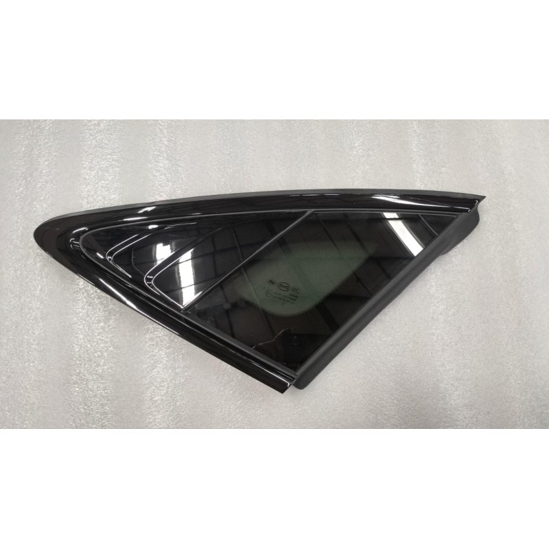 Vitre de la paroi latérale arrière droite - BYD - 13457583-00