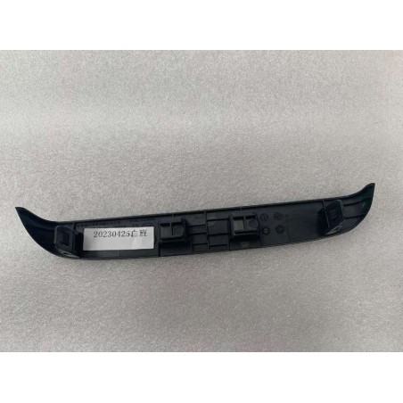 Cache-vis du tableau de bord - BYD - 13444457-00