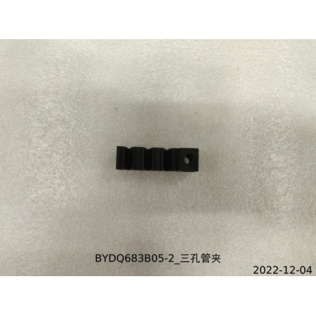 Collier de serrage à trois trous - BYD - 13444449-00