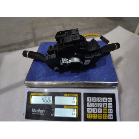 Commutateur multifonction - BYD - 13438297-00