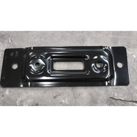 Support de montage gauche de la poutre anti-collision auxiliaire - BYD - 13438201-00