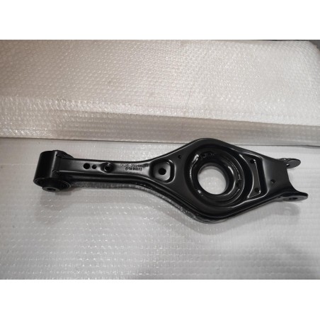 Bras inférieur de la suspension arrière - BYD - 13437985-00