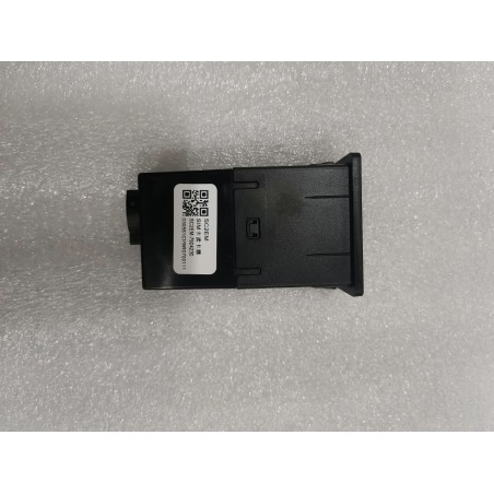 Lecteur de carte SIM - BYD - 13407229-00