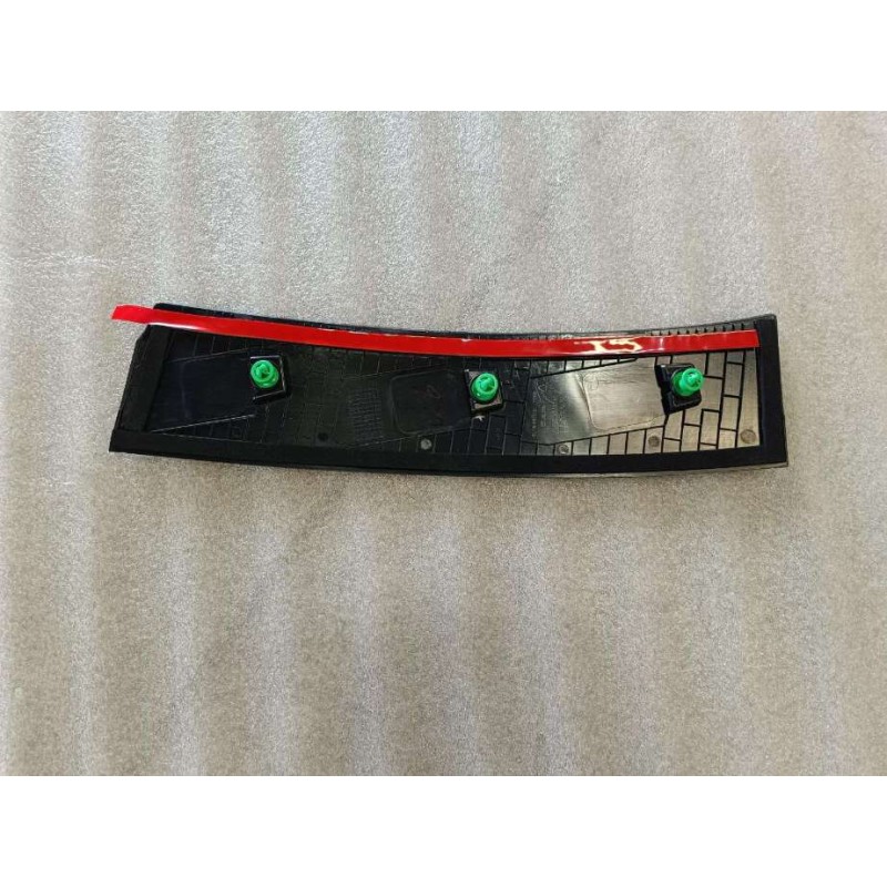 Aileron arrière gauche - BYD - 13394060-00