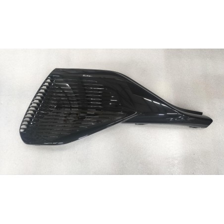Couvercle de garniture droite du pare-chocs avant - BYD - 13390827-00