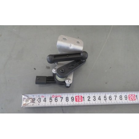 Capteur de hauteur de la suspension arrière gauche - BYD - 13386397-00