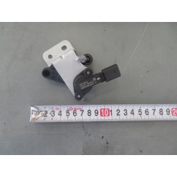 Capteur de hauteur de la suspension arrière gauche - BYD - 13386397-00