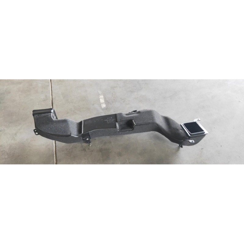 Conduit d'air au niveau de la face gauche du tableau de bord - BYD - 13354519-00