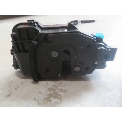 Corps de serrure de la portière avant droite - BYD - 13339432-00