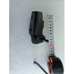 Support supérieur du vérin électrique droit du couvercle du coffre - BYD - 13339421-00