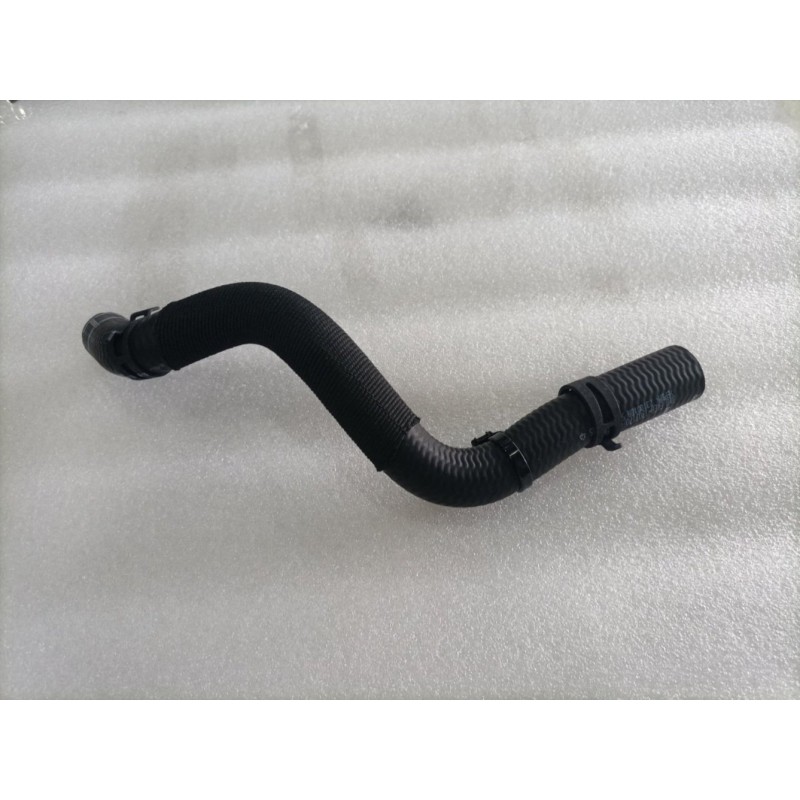8 de tuyau de liquide de refroidissement - BYD - 13335214-00