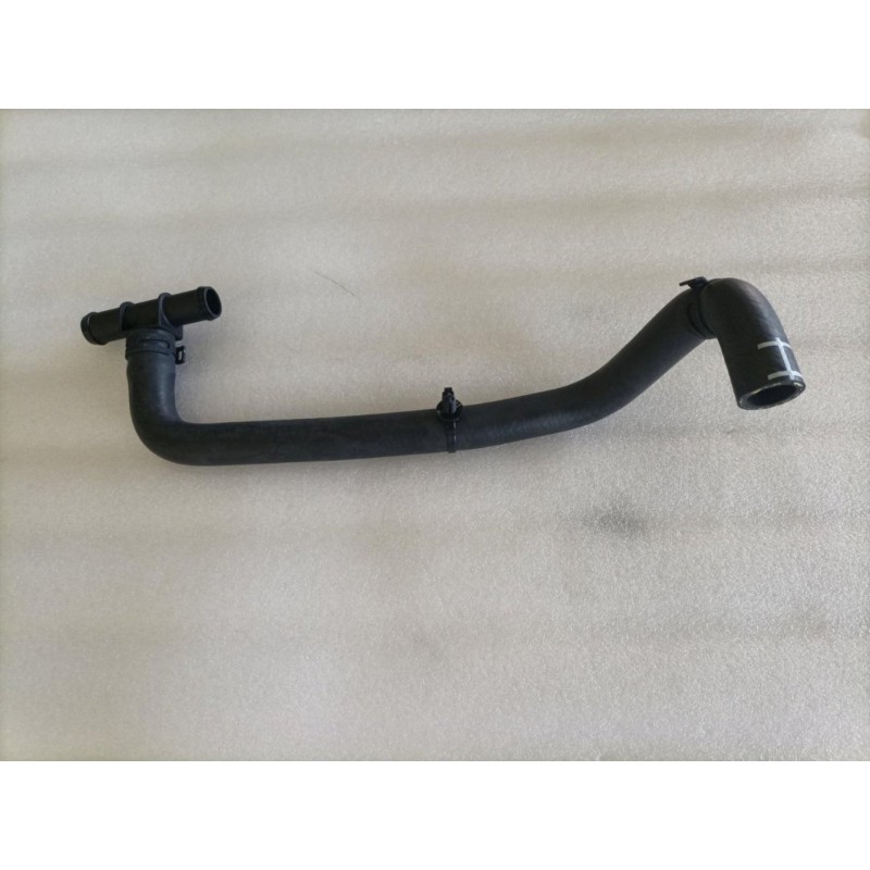 1 de tuyau de liquide de refroidissement - BYD - 13335211-00