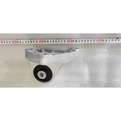 Support de montage droit de l'ensemble de moteur d'entraînement arrière - BYD - 13328961-00