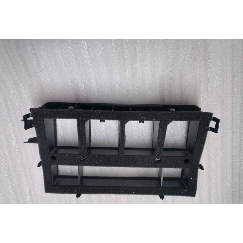 Conduit d'air de transition à l'évent de la boîte d'évaporateur - BYD - 13313774-00