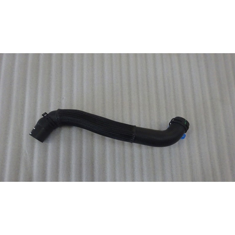 13 de tuyau de liquide de refroidissement - BYD - 13225747-00