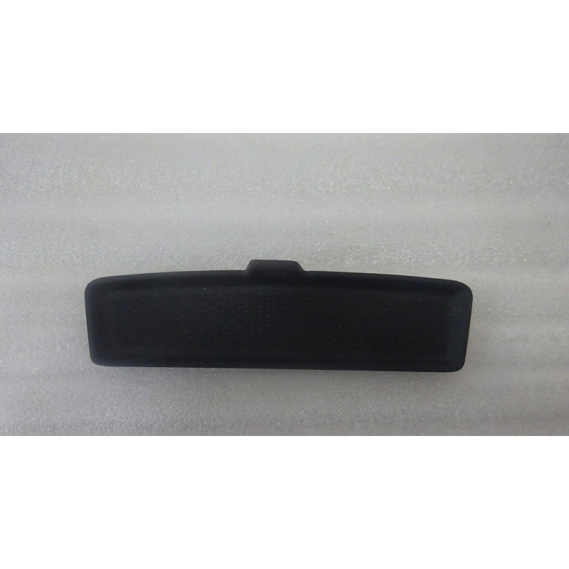 Tapis en caoutchouc pour emplacement de téléphone,Panneau de garniture arrière,Sous-tableau de bord - BYD - 13203639-00