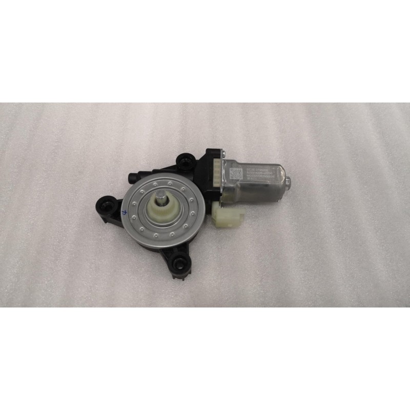 Moteur du lève-vitre avant droit - BYD - 13180415-00