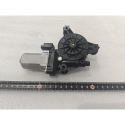 Moteur du lève-vitre avant gauche - BYD - 13180375-00