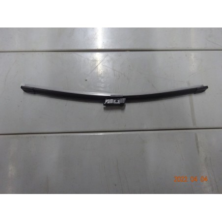 Balai droit de l'essuie-glace avant - BYD - 13171333-00