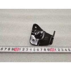 Support supérieur du vérin électrique droit du couvercle du coffre - BYD - 13167879-00