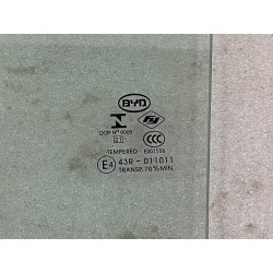Vitre de la portière arrière gauche - BYD - 13167813-00