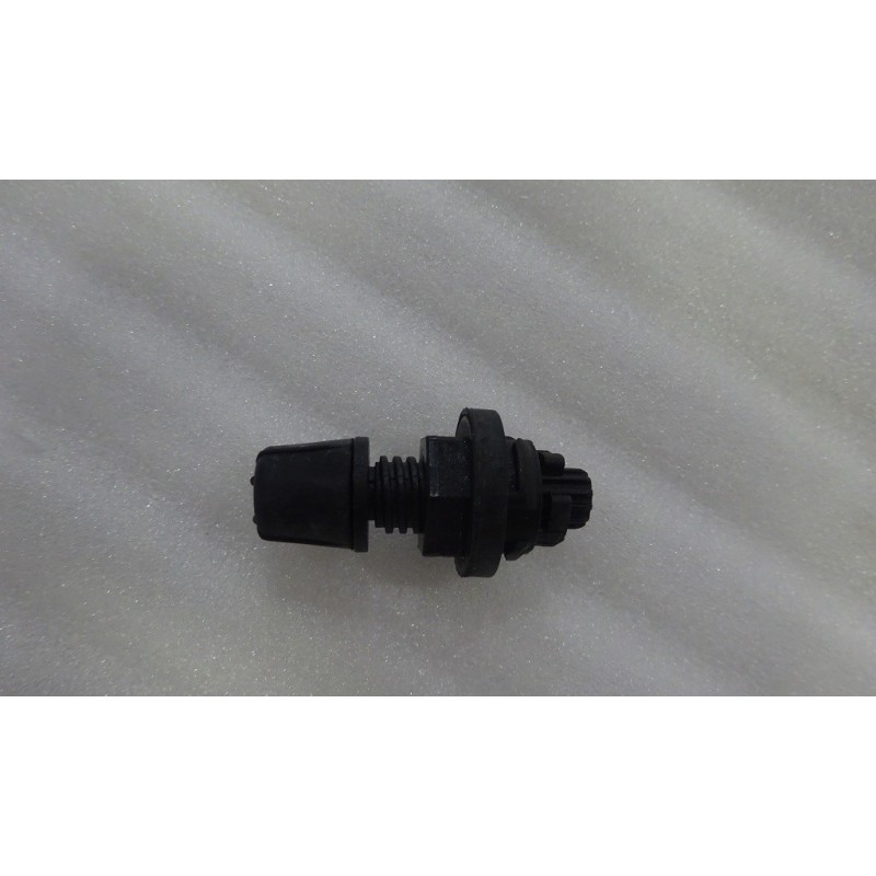Bloc tampon central du couvercle du coffre - BYD - 13152210-00