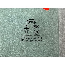 Vitre de la portière arrière gauche - BYD - 13136650-00