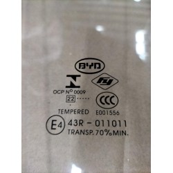 Vitre de la portière avant droite - BYD - 13136648-00