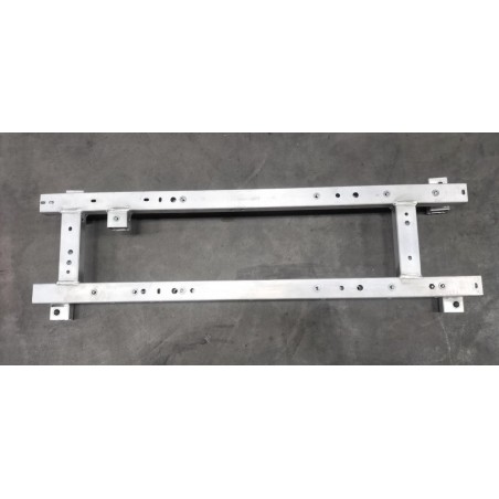 Poutre, compartiment, avant - BYD - 13129262-00