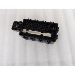 Boîtier de distribution enfichable 1 - BYD - 13063293-00