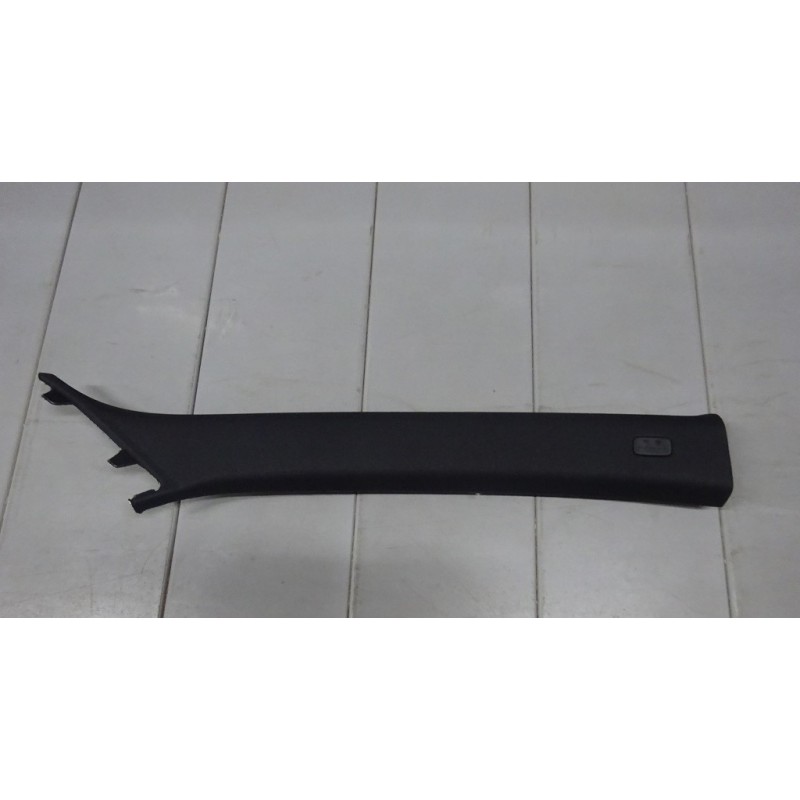 Protection supérieure du pilier A droit - Noir foncé 5 - BYD - 13001031-00