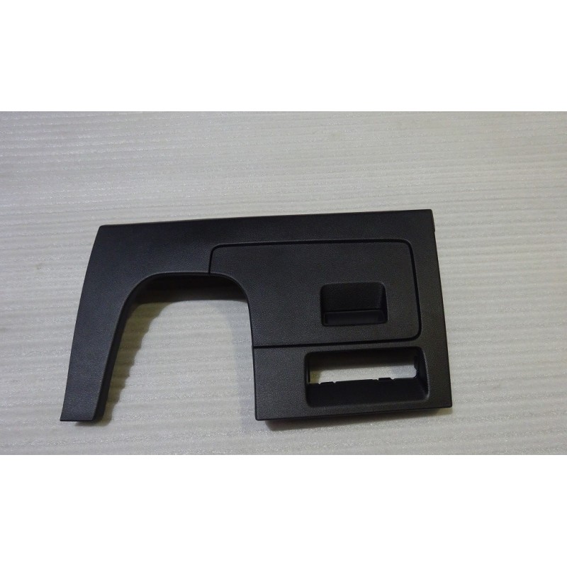 Protection inférieure gauche du tableau de bord - Noir foncé 5 - BYD - 13000946-00
