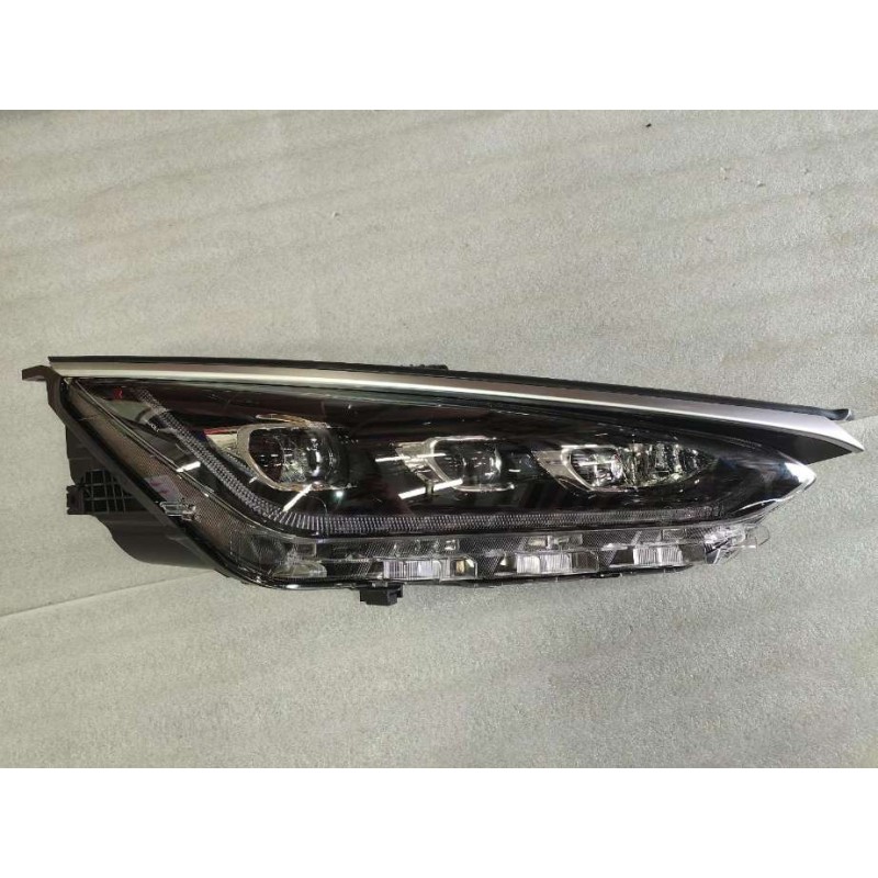 Projecteur droit - BYD - 14113161-00