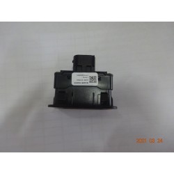 Interrupteur de fermeture électrique du couvercle du coffre - BYD - 12987546-00