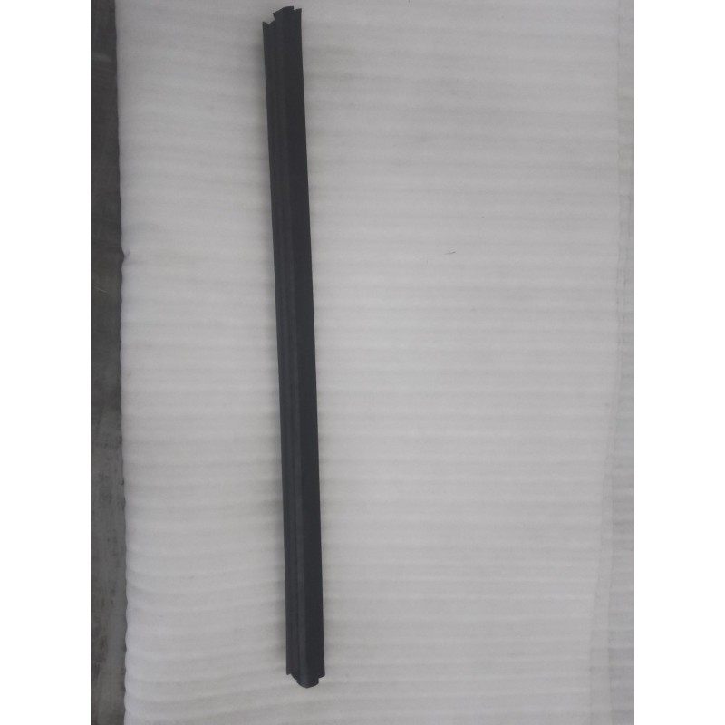 Découpe d'eau intérieure de la porte arrière droite - BYD - 12912258-00